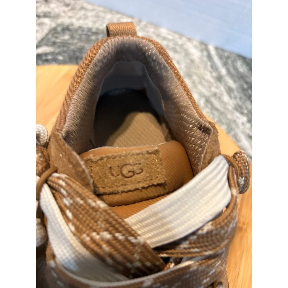 UGG Kids Lowmel Chestnut Suede Sneakers Tan 1166490K Size 6Y